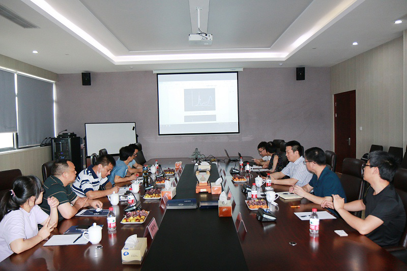 中国航发南方工业与凯发k8国际官网技术研发人员会议讨论